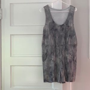 New gray tie dye romper